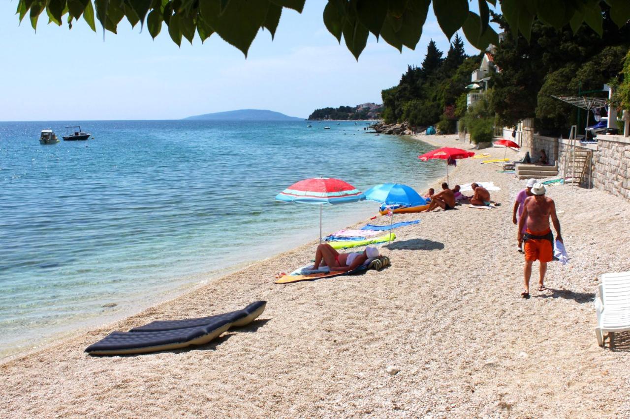 Apartments By The Sea Brist, Makarska - 11039 ภายนอก รูปภาพ
