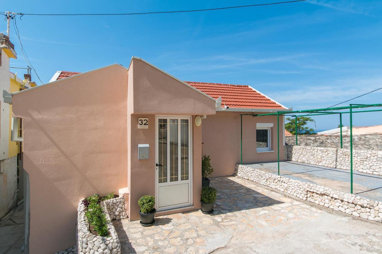 Apartments By The Sea Brist, Makarska - 11039 ภายนอก รูปภาพ