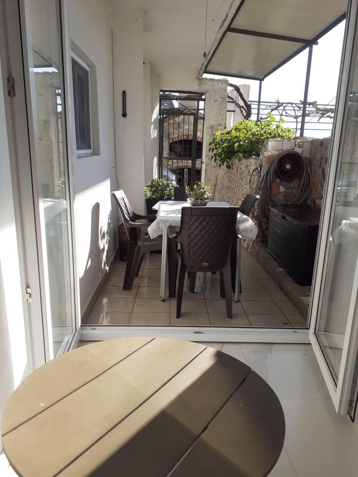 Apartments By The Sea Brist, Makarska - 11039 ภายนอก รูปภาพ